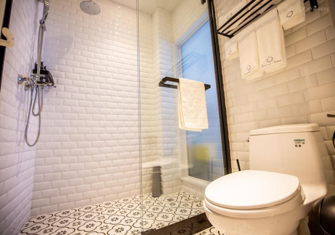 Discovery Saipan Hotel Гарапан Екстериор снимка